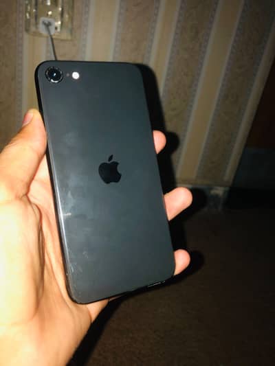 Apple iPhone SE   ( Waterpack )