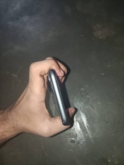 iphone 11 reset off