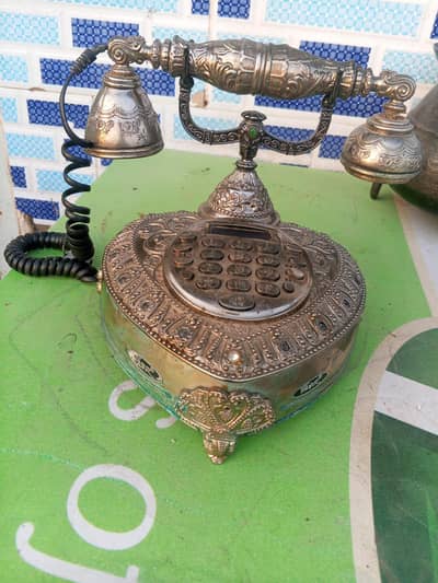 very rare telephone set