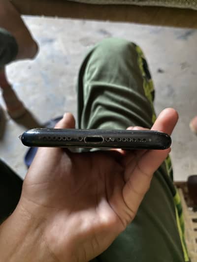 Apple iPhone XR