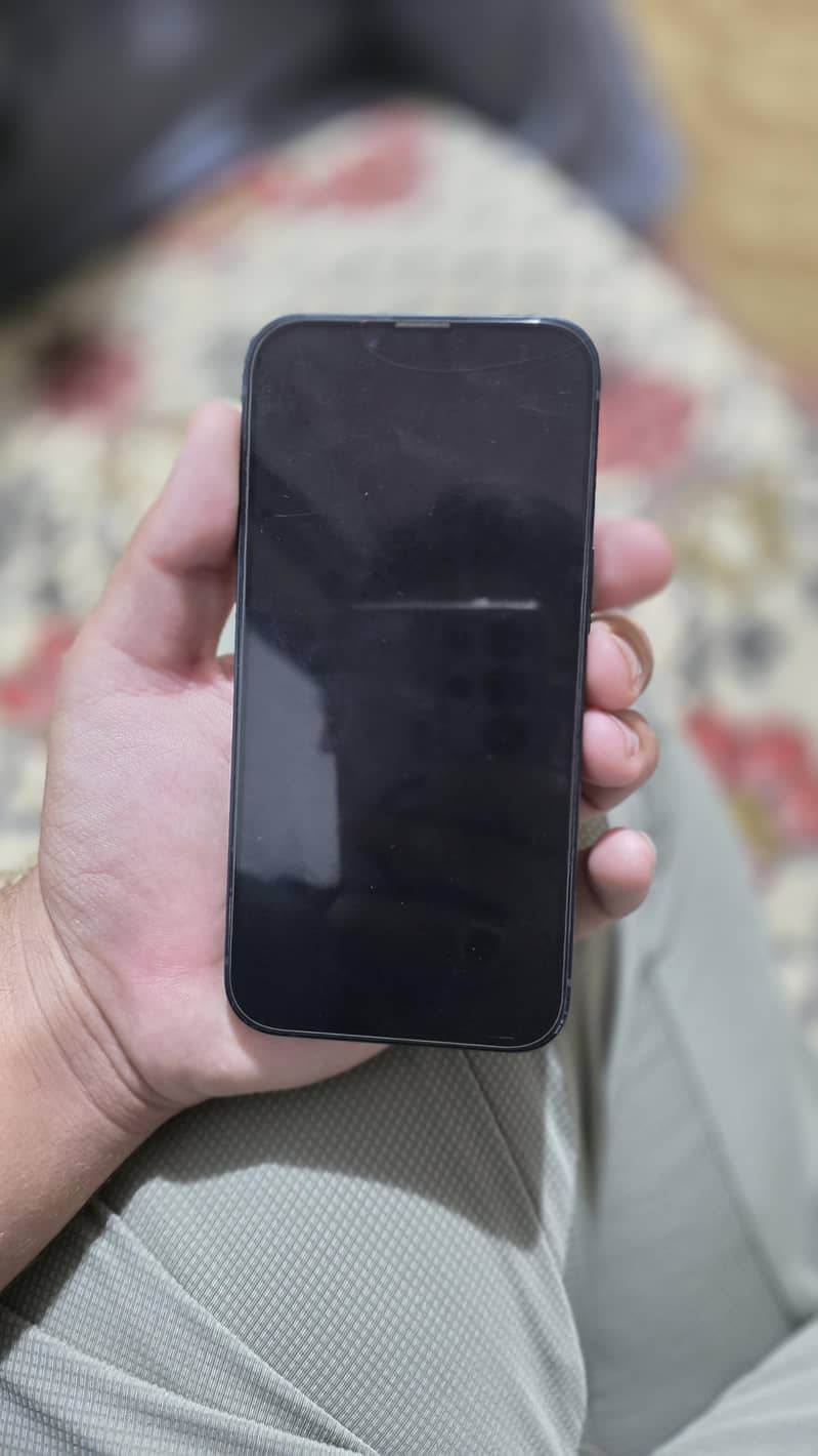 Apple iPhone 14 5