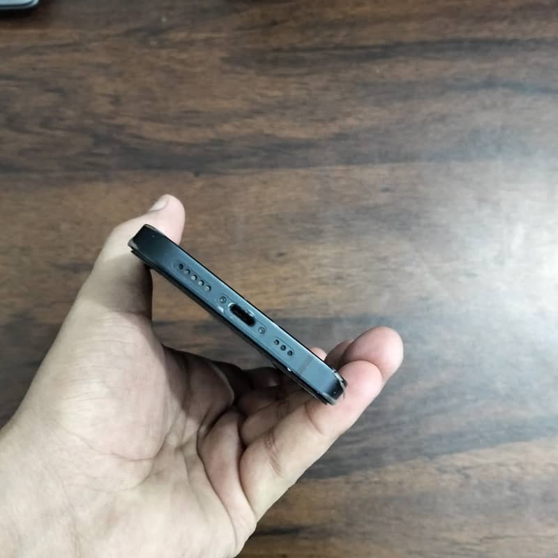 Apple iPhone 14 1