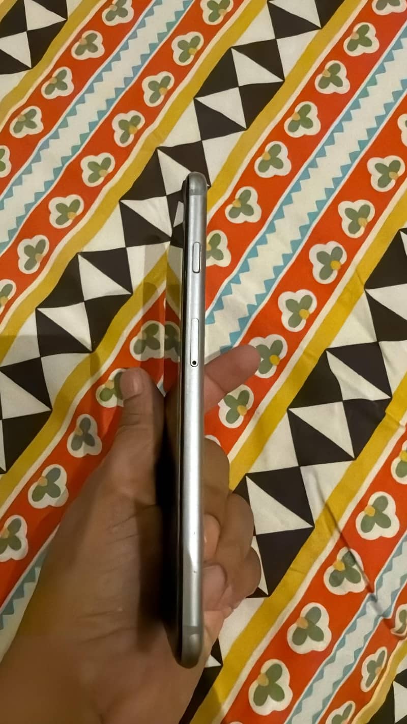 Apple iPhone 6S Plus 3