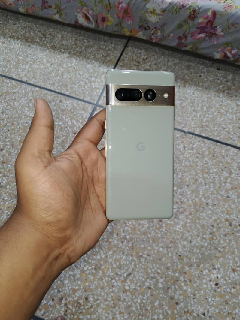 Google pixel 7 pro 0