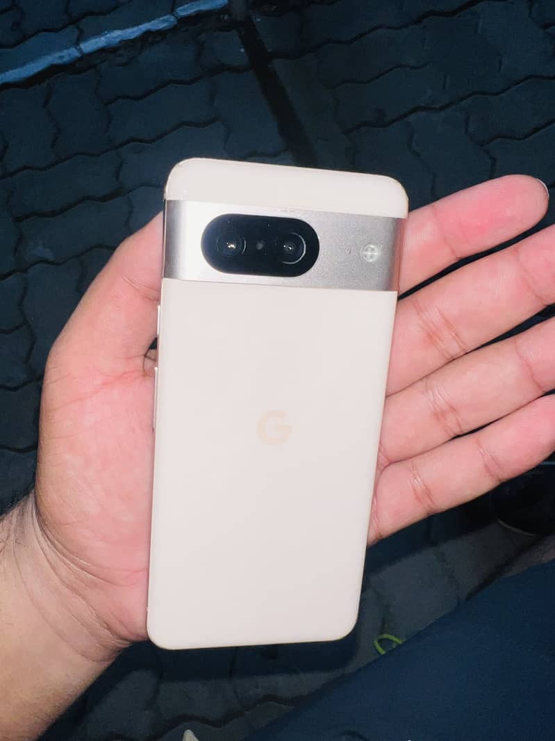 Google Pixel 8 3