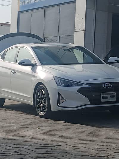 Hyundai Elantra 2021