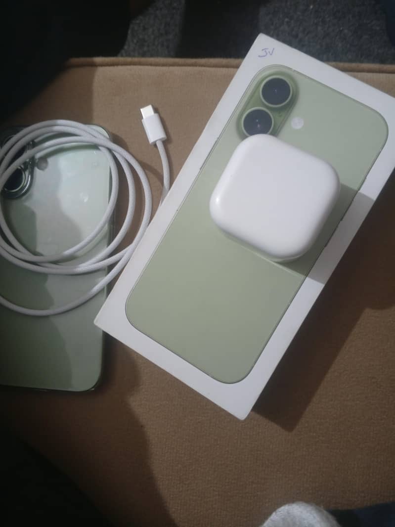 Apple iPhone 17 genwin charger g next ka sth gift 3