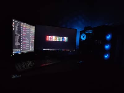 Premium gaming PC R5 3600 and Rx 5700 xt