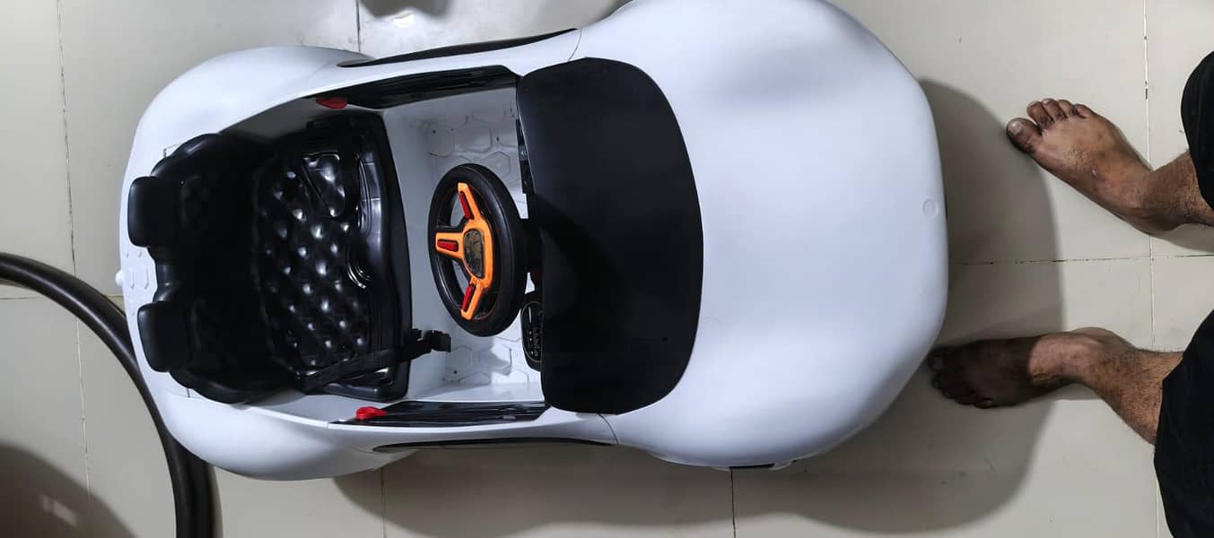 car. . 0