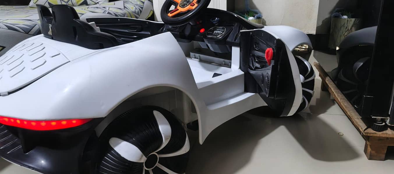 car. . 5