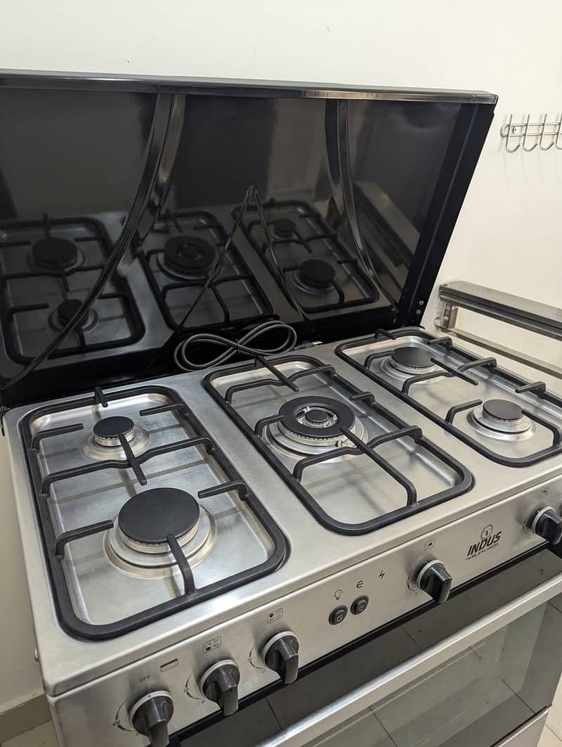 kitchen stove 0