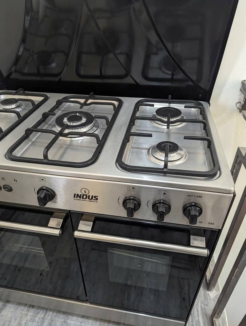 kitchen stove 1
