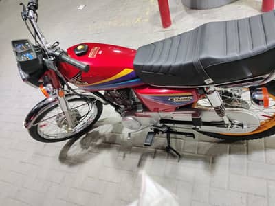 Honda cg125 model 2012