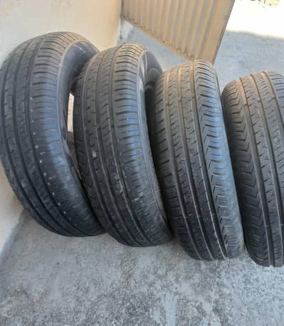 175/70/13 like new condition