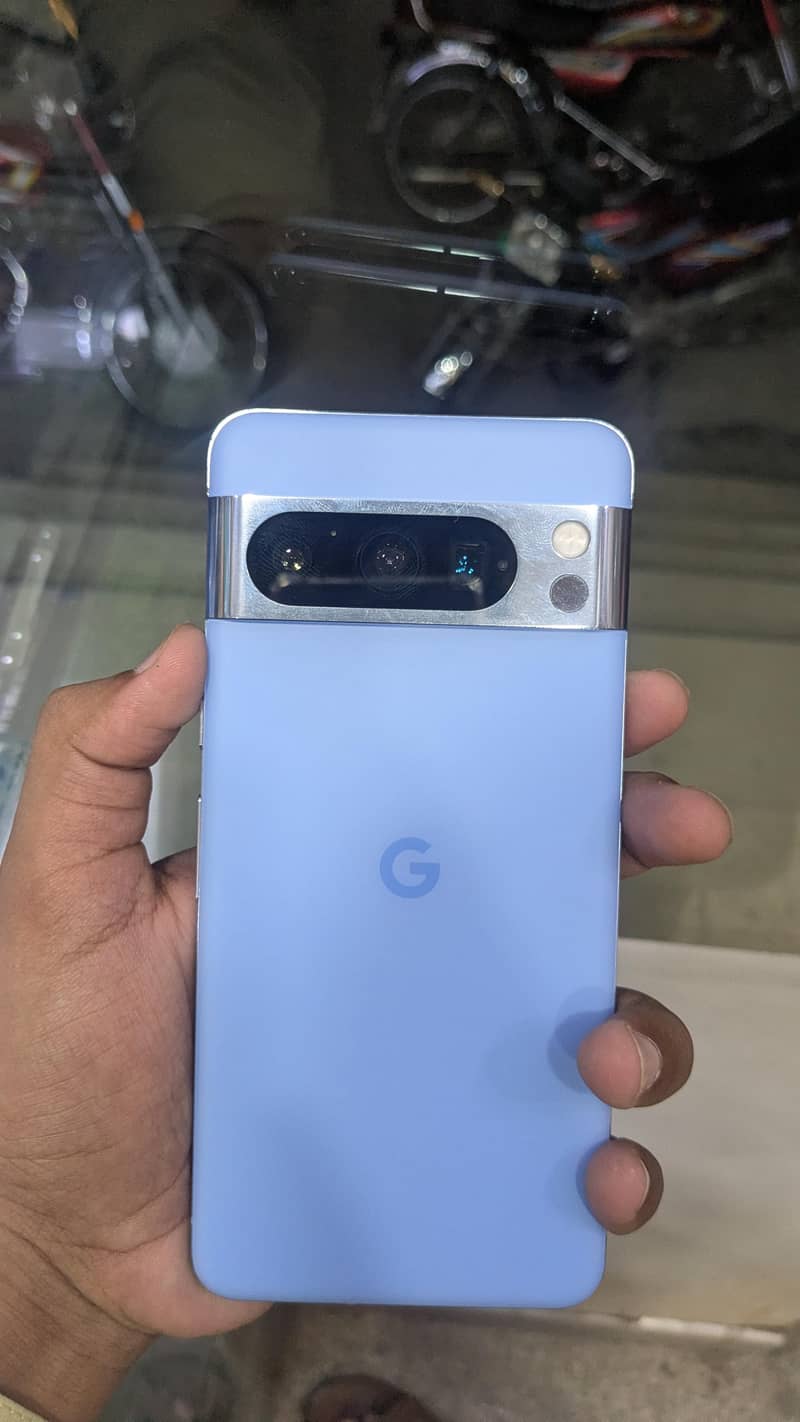 Google Pixel 8 Pro 0