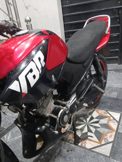 Yamaha ybr 2015 model japanese model