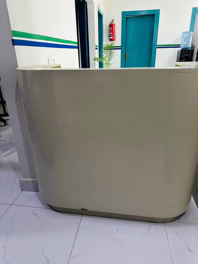 Reception Counter Table 3