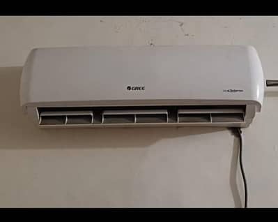 Gree 1.5 ton DC inverter Ac
