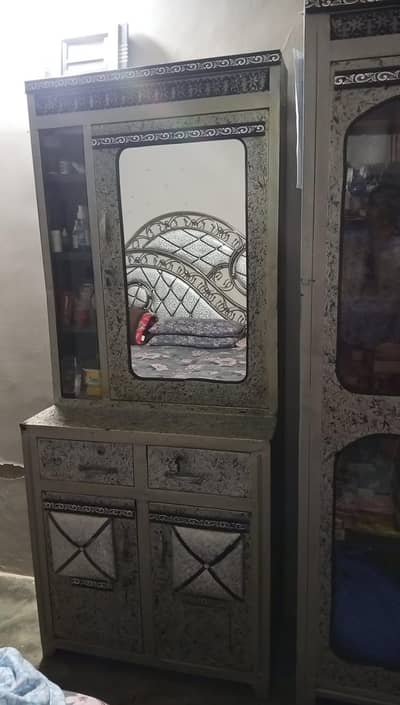 bedroom furniture set