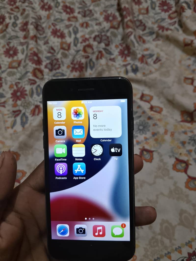Apple iPhone 7 6