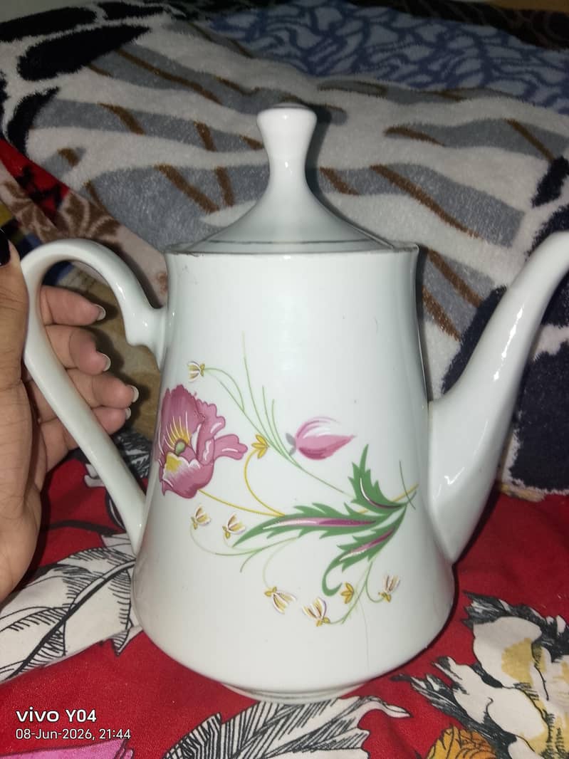 tea pot 1