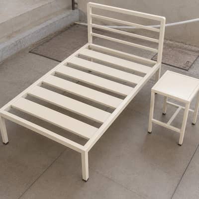 Long Lasting Single Beds Rs. 12000/- only
