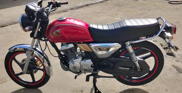 Honda CG 150cc Nov 2025 | 8000 KM Only | 10/10 Condition