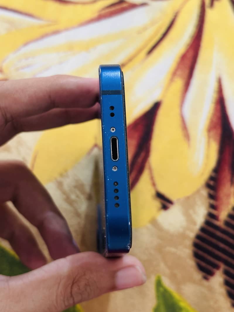 Apple iPhone 12 mini 2