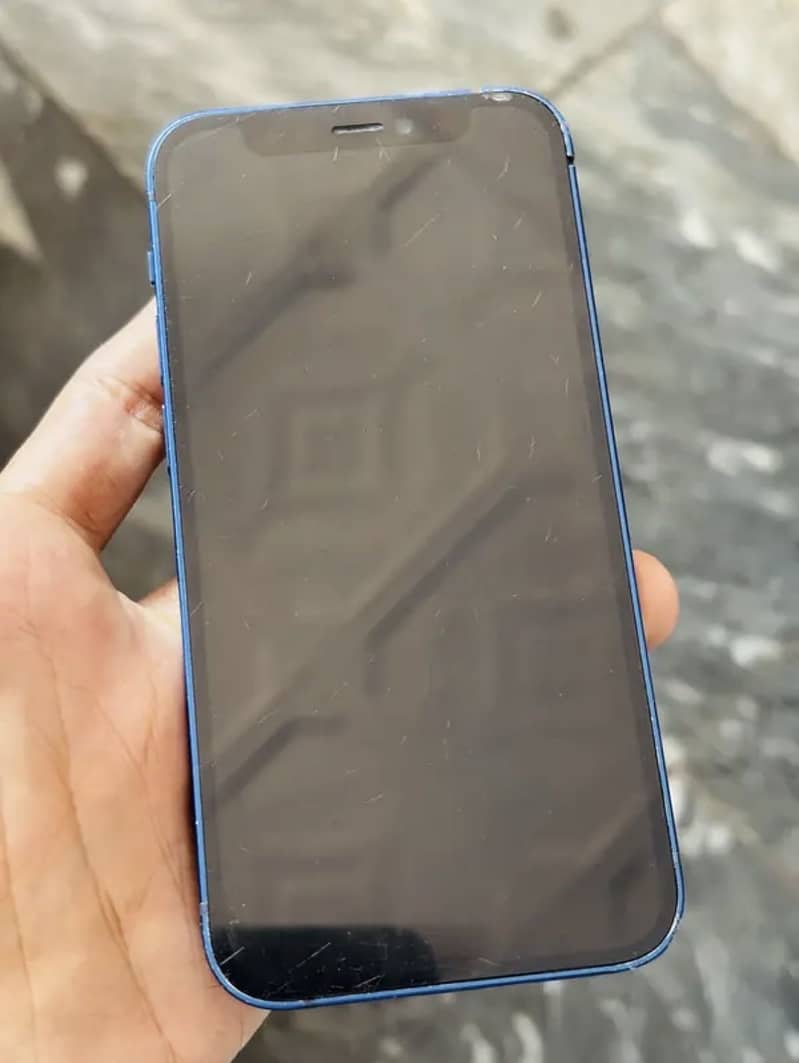 Apple iPhone 12 mini 6