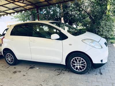 Toyota vitz 7/13