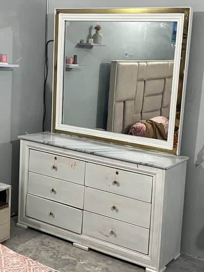 Vanity table,Drsssing table