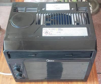 Window AC good condition with supply