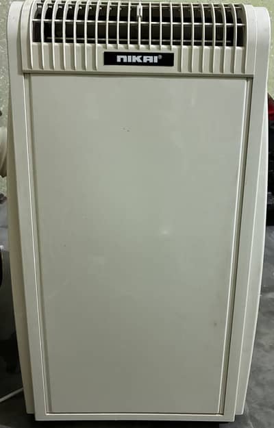 Selling NIKAI portable AC used only 6 months