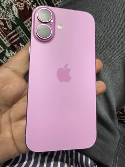 Apple iPhone 16