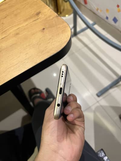 LG V60 thinq