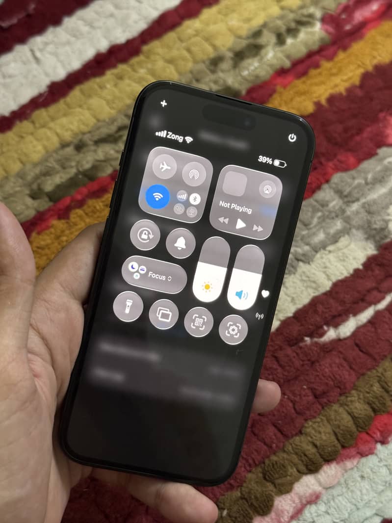 Apple iPhone 15 Pro 7