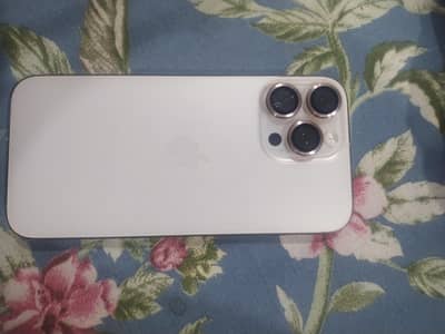 Apple iPhone 16 Pro Max