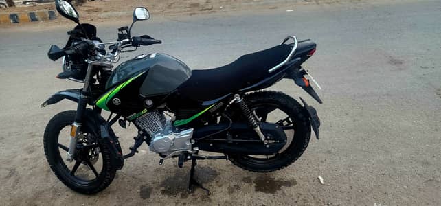 Yamaha YBR 125G 2025
