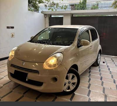 Toyota Passo 2014/19 register sindh mint condition