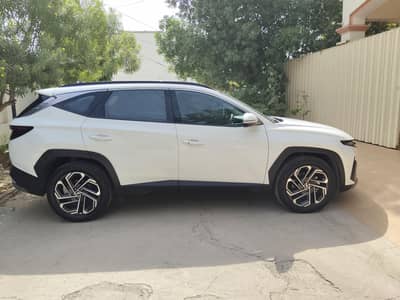 Hyundai Tucson 2025 hybrid