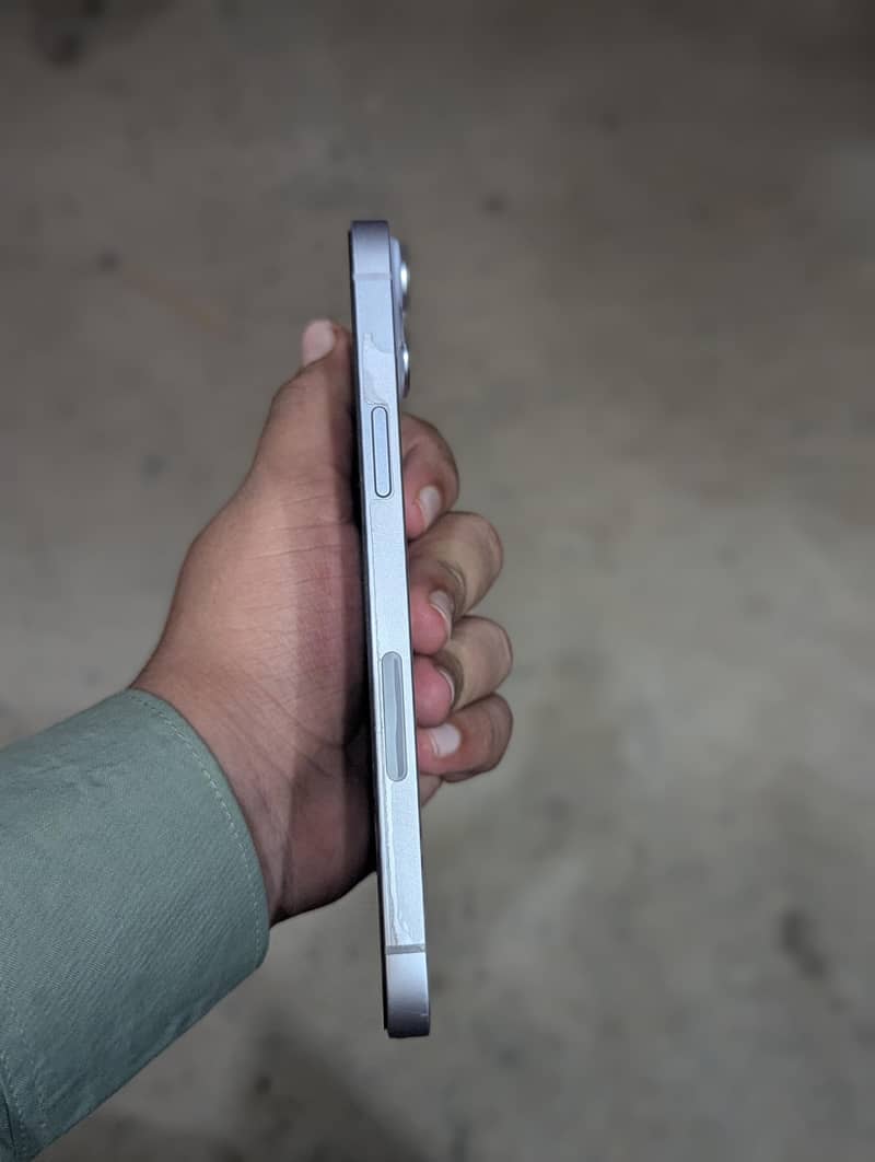 Apple iPhone 14 plus 6