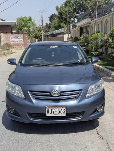 Toyota Corolla Altis 2011