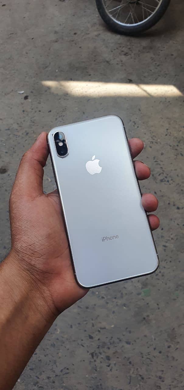 Apple iPhone X 2