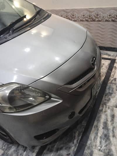 Toyota Belta 2006