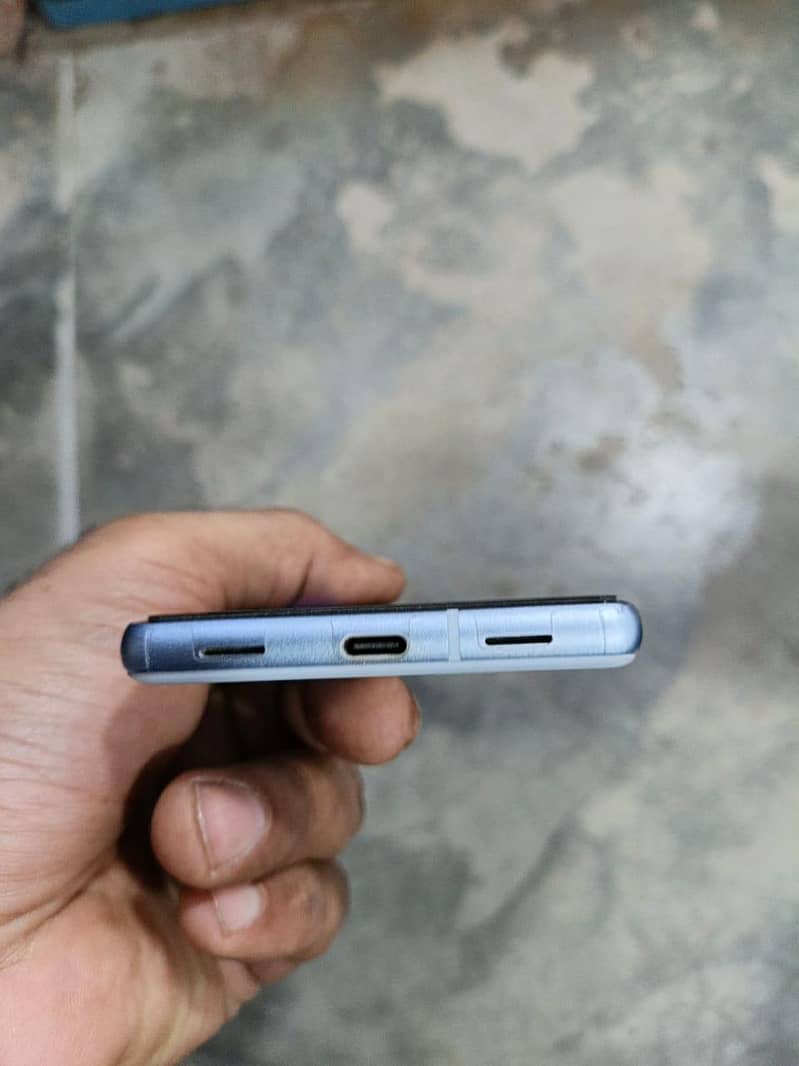 Google Pixel 7a 4