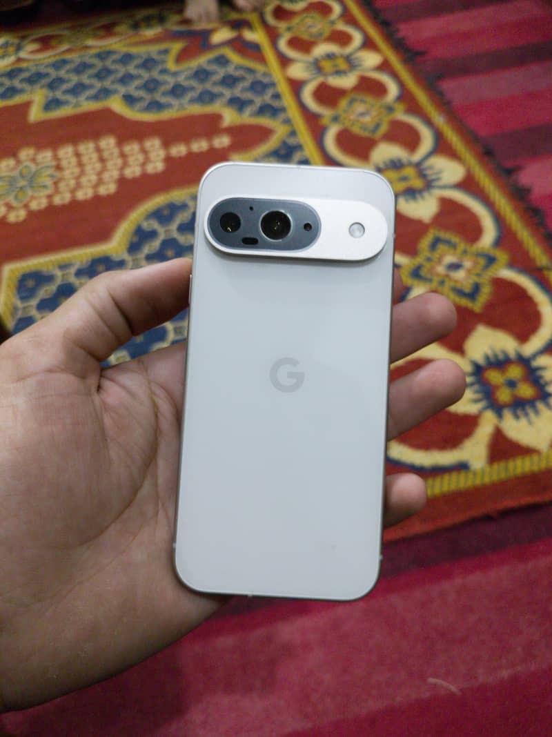 Google Pixel 9 2