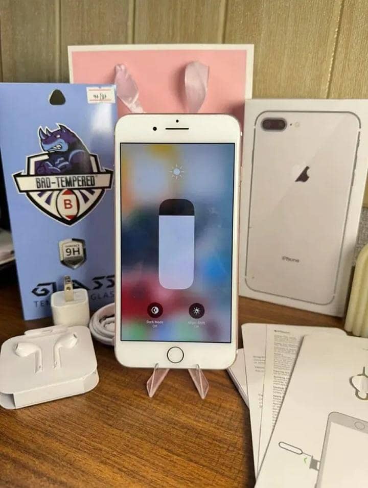 Apple iPhone 7 Plus 1