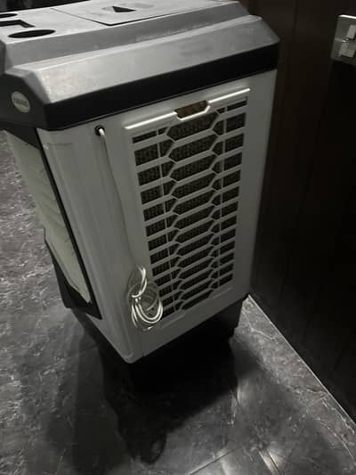 Canon model 6500 , 90 litre tanki and xcelllent condition