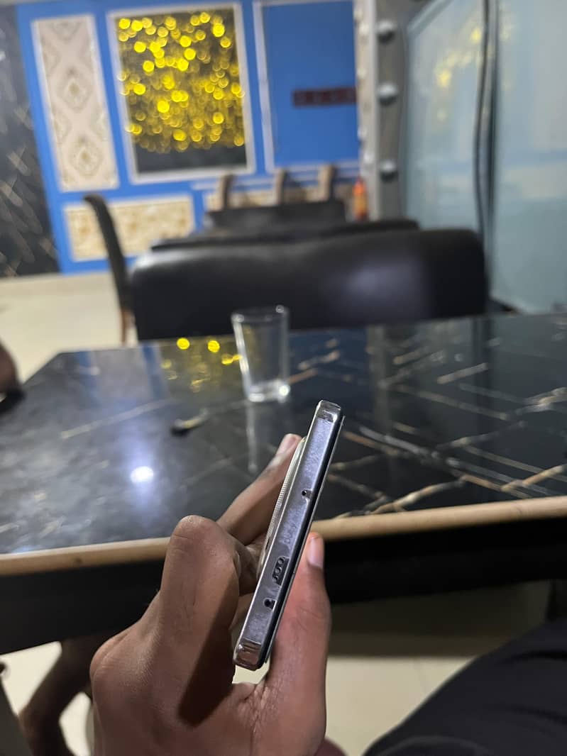 Tecno CAMON 30 4