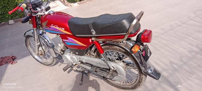 CD 70 URGENT FOR SALE
